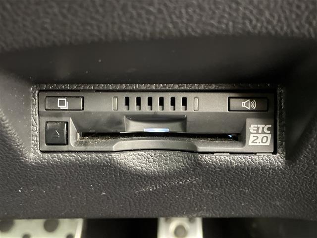 プリウス Ｓツーリングセレクション・ブラックエディション　純正ディスプレイオーディオ　トヨタセーフティセンス　衝突被害軽減ブレーキ　レーンキープアシスト　レーダークルーズコントロール　パーキングサポートブレーキ　クリアランスソナー　全方位モニター（34枚目）