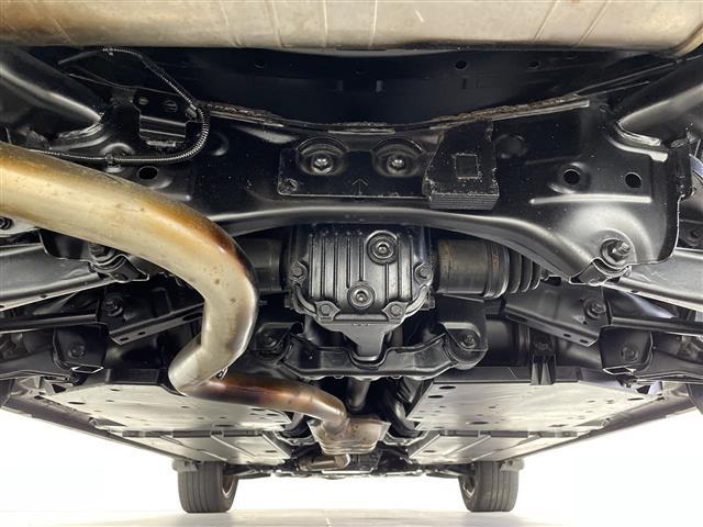 ＸＶ ２．０ｉ－Ｓ　アイサイト　ワンオーナー　アイサイト　純正メモリナビ　衝突被害軽減ブレーキ　レーンキープアシスト　レーダークルーズコントロール　ブラインドスポットモニター　ハーフレザーシート　ドライブレコーダー　ＥＴＣ（3枚目）