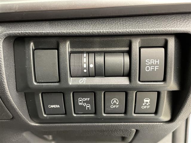 ＸＶ ２．０ｉ－Ｓ　アイサイト　ワンオーナー　アイサイト　純正メモリナビ　衝突被害軽減ブレーキ　レーンキープアシスト　レーダークルーズコントロール　ブラインドスポットモニター　ハーフレザーシート　ドライブレコーダー　ＥＴＣ（5枚目）