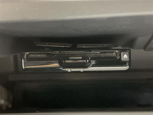 ＸＶ ２．０ｉ－Ｓ　アイサイト　ワンオーナー　アイサイト　純正メモリナビ　衝突被害軽減ブレーキ　レーンキープアシスト　レーダークルーズコントロール　ブラインドスポットモニター　ハーフレザーシート　ドライブレコーダー　ＥＴＣ（6枚目）