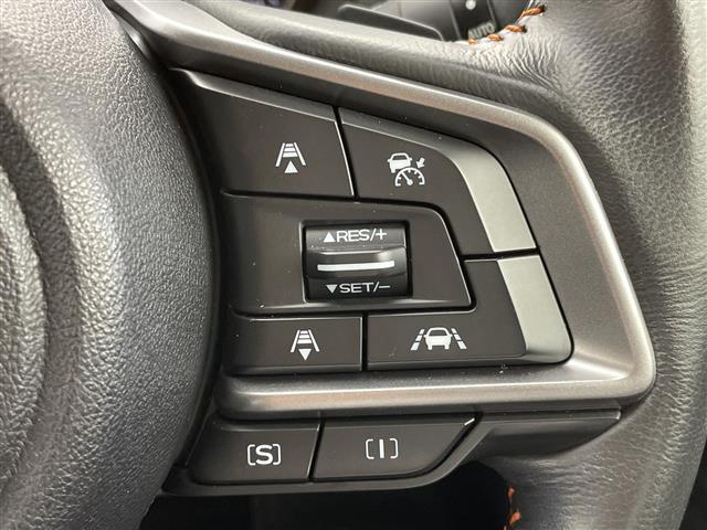 ＸＶ ２．０ｉ－Ｓ　アイサイト　ワンオーナー　アイサイト　純正メモリナビ　衝突被害軽減ブレーキ　レーンキープアシスト　レーダークルーズコントロール　ブラインドスポットモニター　ハーフレザーシート　ドライブレコーダー　ＥＴＣ（9枚目）