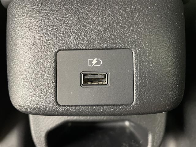 オーラ ニスモ ワンオーナー 純正メモリナビ 衝突被害軽減ブレーキ レーンキープアシスト ブラインドスポットモニター 前後コーナーセンサー ハーフレザーシート スマートルームミラー アラウンドビューモニター ETC(16枚目)