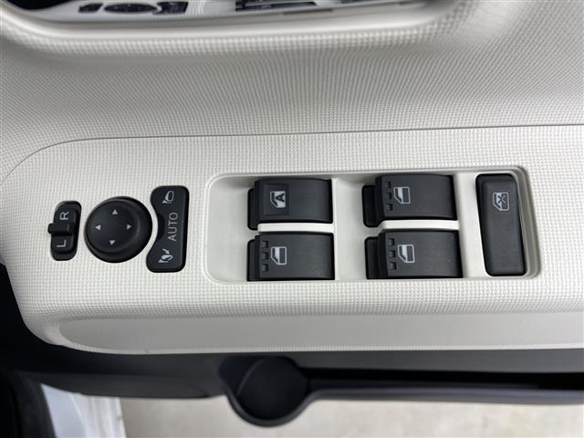 ムーヴキャンバス ストライプスG メモリナビ フルセグTV スマートアシスト 衝突被害軽減ブレーキ レーンキープアシスト 両側パワースライドドア 前後コーナーセンサー シートヒーター バックモニター ETC LEDヘッドライト(16枚目)