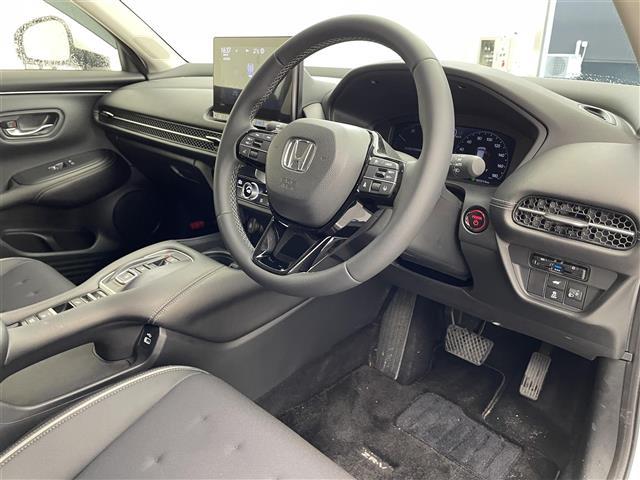 ZR-V e:HEV X 純正9型ナビ/CD/DVD/SD/Bluetooth/フルセグTV/バックカメラ/ETC/純正ドラレコ/クルーズコントロール/ホンダセンシング/プッシュスタート/スマートキー/純正アルミホイール(21枚目)