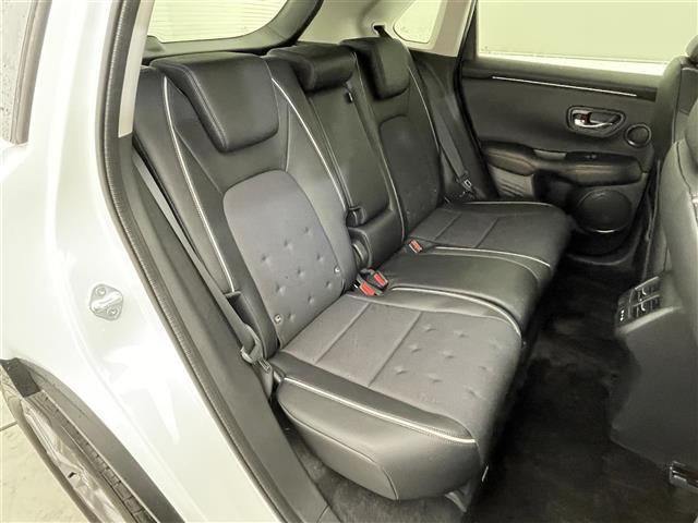 ZR-V e:HEV X 純正9型ナビ/CD/DVD/SD/Bluetooth/フルセグTV/バックカメラ/ETC/純正ドラレコ/クルーズコントロール/ホンダセンシング/プッシュスタート/スマートキー/純正アルミホイール(23枚目)