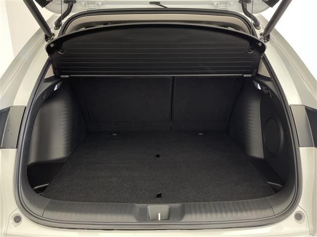 ZR-V e:HEV Z 純正ホンダコネクトディスプレイオーディオ(BT/FM/AM/フルセグTV) 全周囲カメラ ステアリングスイッチ ステアリングヒーター パドルシフト 置くだけ充電 D/Nパワーシート レザーシート(29枚目)