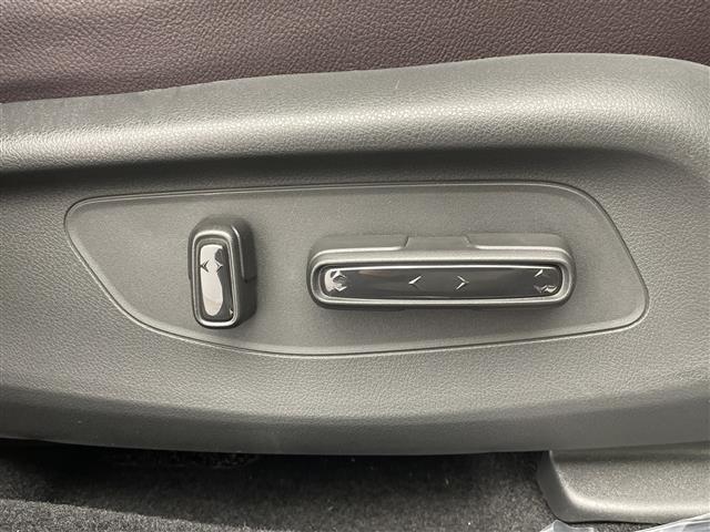 ZR-V e:HEV Z 純正ホンダコネクトディスプレイオーディオ(BT/FM/AM/フルセグTV) 全周囲カメラ ステアリングスイッチ ステアリングヒーター パドルシフト 置くだけ充電 D/Nパワーシート レザーシート(38枚目)