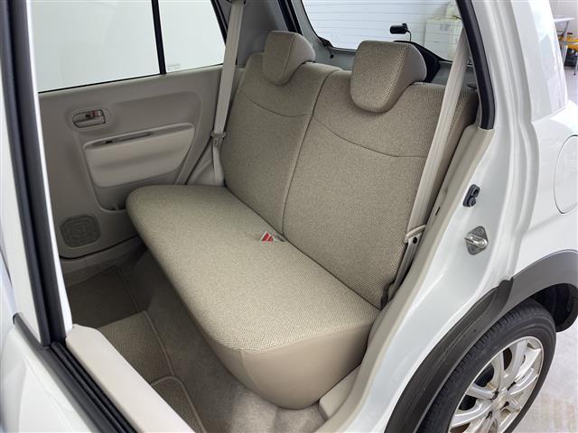 アルトラパン Ｇ　社外メモリナビ（ＢＴ／ＦＭ／ＡＭ／ワンセグＴＶ）　シートヒーター　ドライブレコーダー　ヘッドライトレベライザー　ドアバイザー　レーンキープアシスト　スペアキー　純正フロアマット（12枚目）