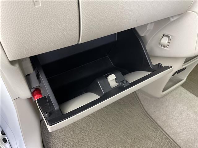 アルトラパン Ｇ　社外メモリナビ（ＢＴ／ＦＭ／ＡＭ／ワンセグＴＶ）　シートヒーター　ドライブレコーダー　ヘッドライトレベライザー　ドアバイザー　レーンキープアシスト　スペアキー　純正フロアマット（29枚目）