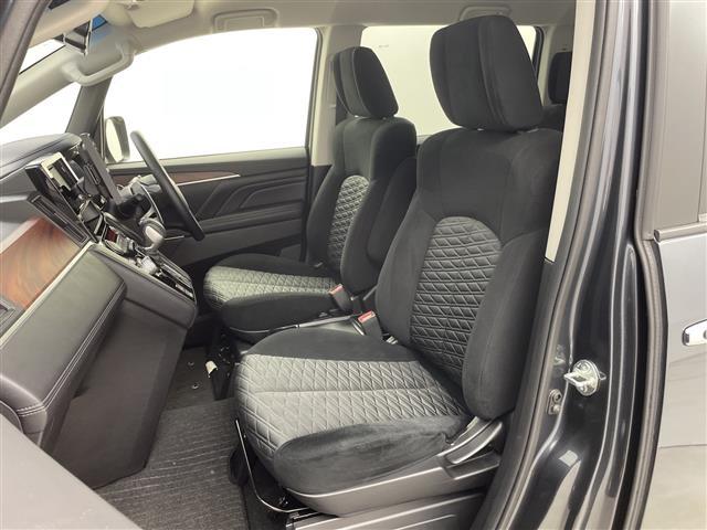 デリカD:5 ・10.1型社外フローティングナビ(AVN-HS01F)・パドルシフト・本革巻きステアリング・ステアリングリモコン・ステアリングヒーター・電子パーキング・ブレーキホールド・エコモード・スポーツペダル(12枚目)