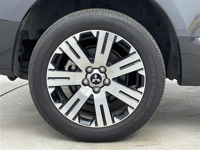 デリカD:5 ・10.1型社外フローティングナビ(AVN-HS01F)・パドルシフト・本革巻きステアリング・ステアリングリモコン・ステアリングヒーター・電子パーキング・ブレーキホールド・エコモード・スポーツペダル(26枚目)