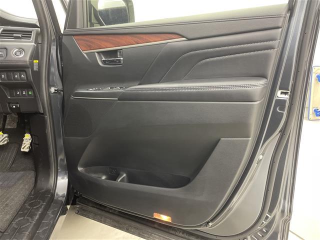 デリカD:5 ・10.1型社外フローティングナビ(AVN-HS01F)・パドルシフト・本革巻きステアリング・ステアリングリモコン・ステアリングヒーター・電子パーキング・ブレーキホールド・エコモード・スポーツペダル(36枚目)