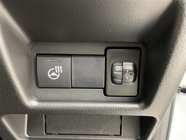 スペーシアカスタム ハイブリッドXS ステアリングヒーター 4WD クルーズコントロール追従 アラウンドビューモニター スペアキー1本 シートヒーター前席 LEDヘッドライト 衝突軽減ブレーキ レーンキープアシスト プッシュスタート(33枚目)