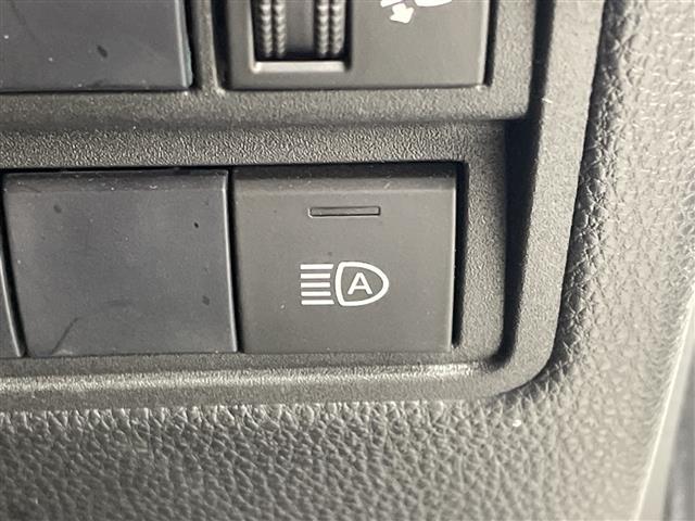 ヤリスクロス ハイブリッドZ ・8インチディスプレイオーディオ・バックカメラ・追従型クルーズコントロール・オートブレーキホールド・フロントフォグランプ・純正18インチAW・ビルトインETC2.0・レーンキープアシスト(8枚目)