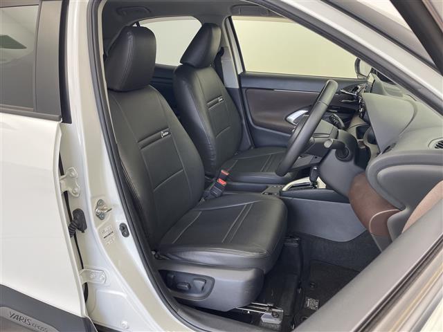 ヤリスクロス ハイブリッドZ ・8インチディスプレイオーディオ・バックカメラ・追従型クルーズコントロール・オートブレーキホールド・フロントフォグランプ・純正18インチAW・ビルトインETC2.0・レーンキープアシスト(11枚目)