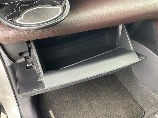 ヤリスクロス ハイブリッドZ ・8インチディスプレイオーディオ・バックカメラ・追従型クルーズコントロール・オートブレーキホールド・フロントフォグランプ・純正18インチAW・ビルトインETC2.0・レーンキープアシスト(32枚目)