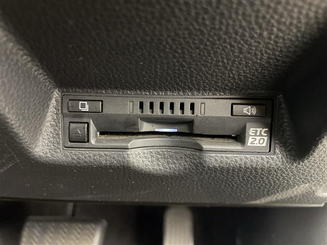 ヤリスクロス ハイブリッドZ ・8インチディスプレイオーディオ・バックカメラ・追従型クルーズコントロール・オートブレーキホールド・フロントフォグランプ・純正18インチAW・ビルトインETC2.0・レーンキープアシスト(35枚目)