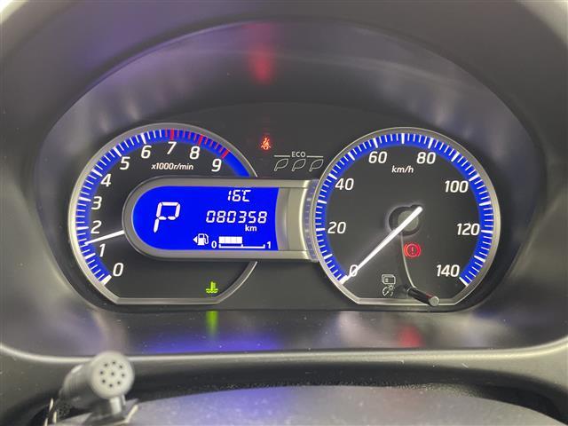 デイズ ハイウェイスター Gターボ パワーステアリング パワーウィンドウ 4WD スマートキー ETC ベンチシート フルフラットシート 純正フロアマット D席シートヒーター 純正アルミホイール ハロゲンヘッドライト オートライト(3枚目)