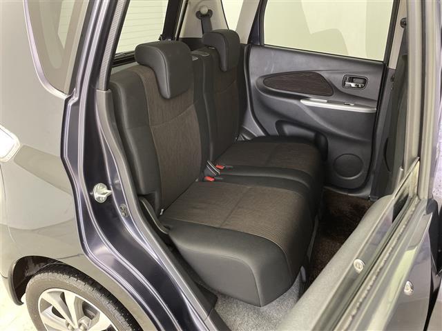 デイズ ハイウェイスター Gターボ パワーステアリング パワーウィンドウ 4WD スマートキー ETC ベンチシート フルフラットシート 純正フロアマット D席シートヒーター 純正アルミホイール ハロゲンヘッドライト オートライト(11枚目)