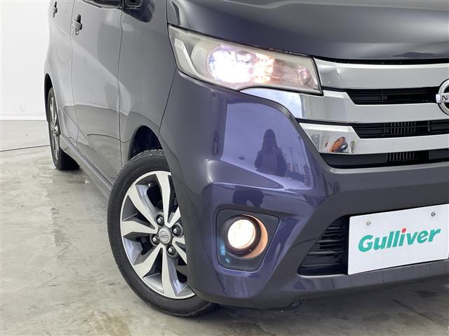 デイズ ハイウェイスター Gターボ パワーステアリング パワーウィンドウ 4WD スマートキー ETC ベンチシート フルフラットシート 純正フロアマット D席シートヒーター 純正アルミホイール ハロゲンヘッドライト オートライト(13枚目)