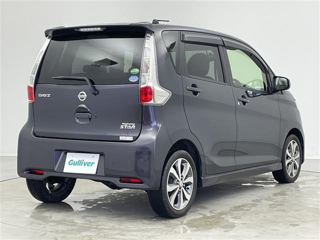 デイズ ハイウェイスター Gターボ パワーステアリング パワーウィンドウ 4WD スマートキー ETC ベンチシート フルフラットシート 純正フロアマット D席シートヒーター 純正アルミホイール ハロゲンヘッドライト オートライト(17枚目)