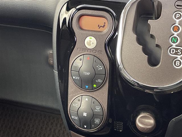 ◆商談ルームには「キッズスペース」を完備しています。ＤＶＤ、ブロック、絵本、おままごとセット。お子様連れでも、ゆっくりとお車をお選びいただけます！