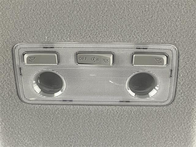 ◆商談ルームには「キッズスペース」を完備しています。ＤＶＤ、ブロック、絵本、おままごとセット。お子様連れでも、ゆっくりとお車をお選びいただけます！