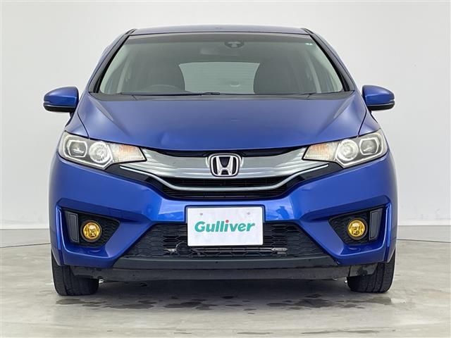 フィットハイブリッド Lパッケージ 純正ナビTV(CD/DVD/Bluetooth/フルセグTV/AM/FM/HDMI) 純正バックカメラ 社外ドライブレコーダー(VREC-DZ300)純正LEDオートライト 純正フロアマット(17枚目)