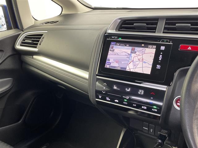 フィットハイブリッド Lパッケージ 純正ナビTV(CD/DVD/Bluetooth/フルセグTV/AM/FM/HDMI) 純正バックカメラ 社外ドライブレコーダー(VREC-DZ300)純正LEDオートライト 純正フロアマット(27枚目)