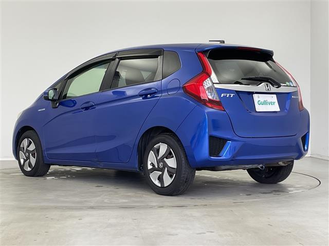 フィットハイブリッド Lパッケージ 純正ナビTV(CD/DVD/Bluetooth/フルセグTV/AM/FM/HDMI) 純正バックカメラ 社外ドライブレコーダー(VREC-DZ300)純正LEDオートライト 純正フロアマット(43枚目)