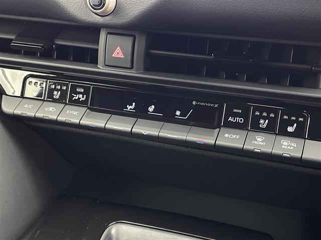 クラウンスポーツ Ｚ　純正１２．３インチナビ　両側シートヒーター　ブラインドスポットモニター（8枚目）