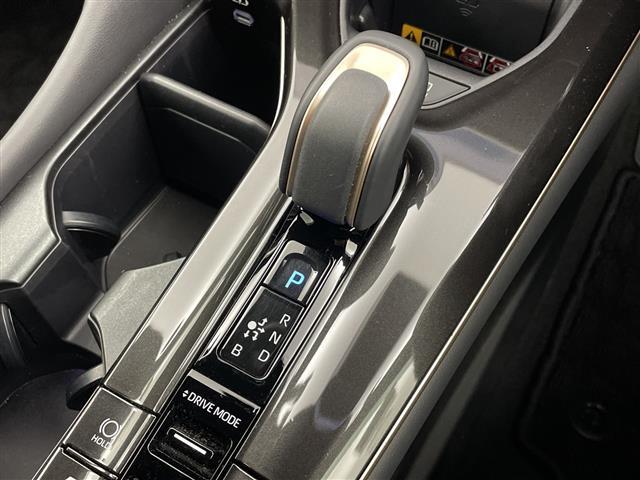 クラウンスポーツ Ｚ　純正１２．３インチナビ　両側シートヒーター　ブラインドスポットモニター（26枚目）