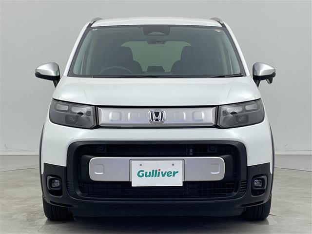 フリード e:HEVクロスター 純正ナビ/ホンダセンシング/ブラインドスポットインフォメーション/2列目6:4分割可倒式シート(ダブルフォールダウン機構付)/コンビシート(プライムスムースXファブリック)&専用インテリア(17枚目)