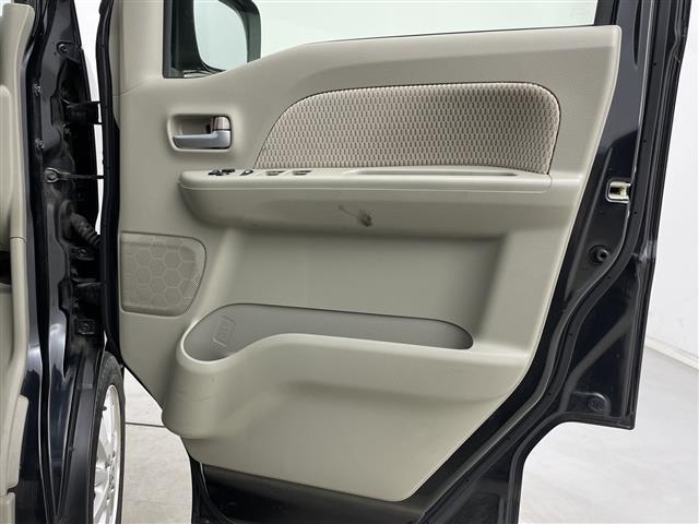 NV100クリッパーリオ E 4WD/純正ディーラーOPナビ(MM316D-A)/フルセグTV/SD/DVD再生機能/USB接続/Bluetooth/ETC/片側パワースライドドア/プッシュスタート/オートライト(40枚目)