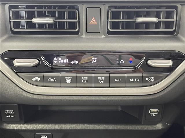 WR-V Z+ 純正メモリナビ フルセグTV ホンダセンシング 衝突被害軽減ブレーキ レーンキープアシスト レーダークルーズコントロール バックモニター パドルシフト ハーフレザーシート(9枚目)