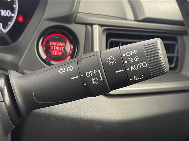 WR-V Z+ 純正メモリナビ フルセグTV ホンダセンシング 衝突被害軽減ブレーキ レーンキープアシスト レーダークルーズコントロール バックモニター パドルシフト ハーフレザーシート(16枚目)