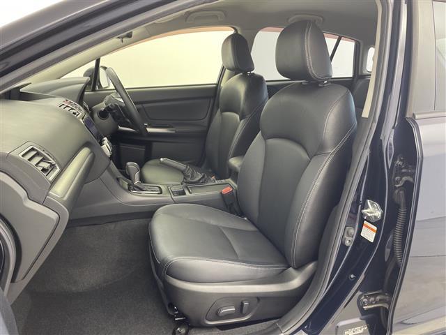 ＸＶ ２．０ｉ－Ｌ　アイサイト　ワンオーナー　メモリナビ　フルセグＴＶ　アイサイト　衝突被害軽減ブレーキ　レーンキープアシスト　レザーシート　パワーシート　シートヒーター　バックモニター　アイドリングストップ　パドルシフト（11枚目）