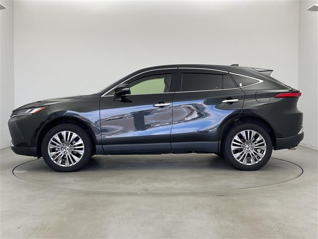 ハリアーハイブリッド Ｚ　レザーパッケージ　ワンオーナー　メモリナビ　ＪＢＬサウンドシステム　トヨタセーフティセンス　ブラインドスポットモニター　全方位モニター　デジタルインナーミラー　レザーシート　パワーバックドア　ステアリングヒーター（21枚目）