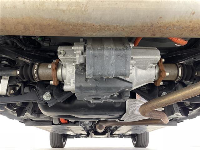 ヤリスクロス ハイブリッドZ 純正メモリナビ トヨタセーフティセンス 衝突被害軽減ブレーキ レーンキープアシスト レーダークルーズコントロール パワーシート シートヒーター ハーフレザーシート バックモニター ETC(31枚目)