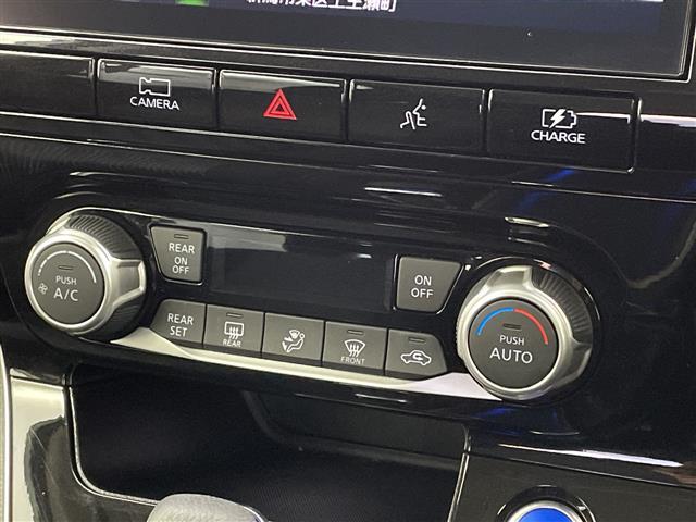 セレナ ｅ－パワー　ハイウェイスターＶ　プロパイロット　純正メモリナビ　セーフティパックＡ　衝突被害軽減ブレーキ　レーンキープアシスト　レーダークルーズコントロール　ブラインドスポットモニター　両側パワースライドドア　フリップダウンモニター（8枚目）