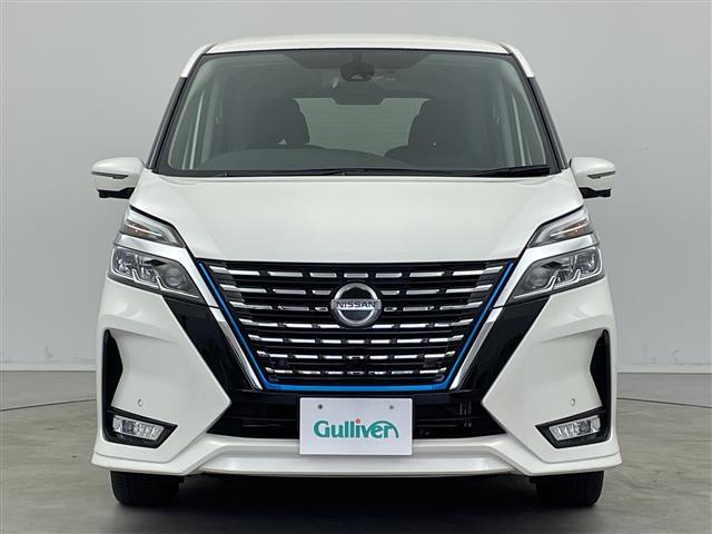 セレナ ｅ－パワー　ハイウェイスターＶ　プロパイロット　純正メモリナビ　セーフティパックＡ　衝突被害軽減ブレーキ　レーンキープアシスト　レーダークルーズコントロール　ブラインドスポットモニター　両側パワースライドドア　フリップダウンモニター（16枚目）