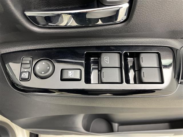 デリカミニ T プレミアム 純正ディスプレイオーディオ AppleCarPlay AndroidAuto 全方位カメラ マイパイロット 両側パワースライドドア ヒルディセントコントロール シートヒーター ステアリングヒーター(33枚目)