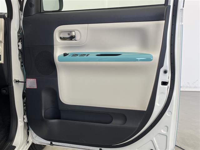 ムーヴキャンバス Xリミテッドメイクアップ SAIII 両側パワスラ 純正メモリナビ バックカメラ フルセグ 衝突軽減システム オートライト オートマチックハイビーム 純正前方ドラレコ アイドリングストップ 4WD フォグランプ 専用ホイールキャップ(38枚目)