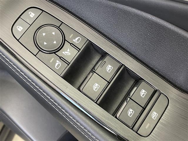 エクストレイル Ｘ　ｅ－４ＯＲＣＥ　プロパイロット　純正メモリナビ　衝突被害軽減ブレーキ　レーンキープアシスト　レーダークルーズコントロール　ブラインドスポットモニター　前後コーナーセンサー　シートヒーター　ステアリングヒーター（32枚目）