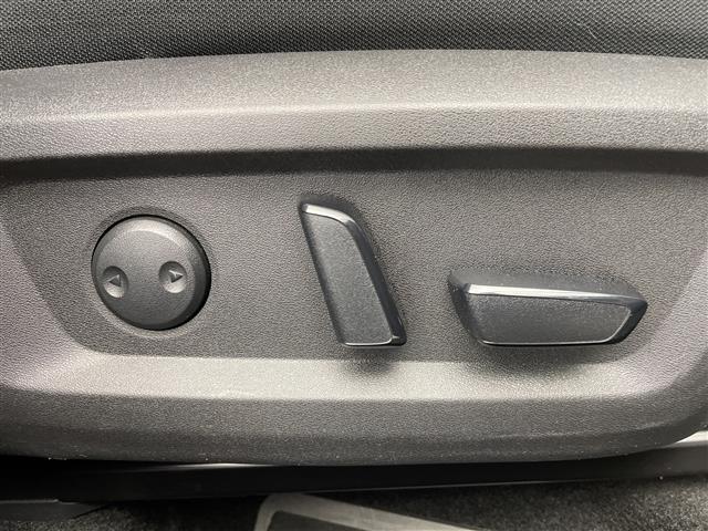 エクストレイル Ｘ　ｅ－４ＯＲＣＥ　プロパイロット　純正メモリナビ　衝突被害軽減ブレーキ　レーンキープアシスト　レーダークルーズコントロール　ブラインドスポットモニター　前後コーナーセンサー　シートヒーター　ステアリングヒーター（34枚目）