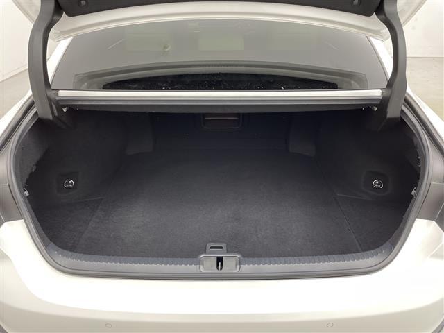 ＥＳ ＥＳ３００ｈ　バージョンＬ　純正ナビ　３眼ＬＥＤヘッドライト　ヘッドアップディスプレイ　シートヒーター　革シート　ＥＴＣ２．０　パワーシート　アラウンドビューモニター　ブラインドスポットモニター　純正アルミホイール　サンルーフ（29枚目）