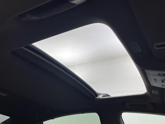 ＥＳ ＥＳ３００ｈ　バージョンＬ　純正ナビ　３眼ＬＥＤヘッドライト　ヘッドアップディスプレイ　シートヒーター　革シート　ＥＴＣ２．０　パワーシート　アラウンドビューモニター　ブラインドスポットモニター　純正アルミホイール　サンルーフ（40枚目）