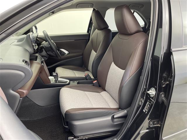 ヤリスクロス ハイブリッドＺ　純正ナビ／モデリスタエアロ（フロント／サイド／リア）／プリクラッシュセーフティ／レーダークルーズコントロール／レーンキープアシスト／バックモニター／ビルトインＥＴＣ／ドライブレコーダー（11枚目）