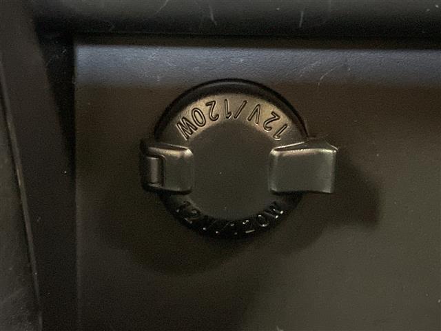 ヴォクシー ＺＳ　煌ＩＩＩ　純正メモリナビ　トヨタセーフティセンス　プリクラッシュセーフティ　レーンディパーチャーアラート　クルーズコントロール　前後クリアランスソナー　両側パワースライドドア　バックモニター　ＥＴＣ（34枚目）