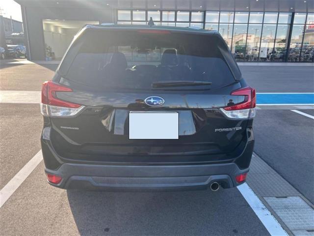 フォレスター ツーリング ディーラー純正ナビ フルセグ Bluetooth サイド.フロントカメラ アイサイト ハーフレザーシート 全席シートヒーター レーダークルーズコントロール デジタルインナーミラー ドライブレコーダー(3枚目)